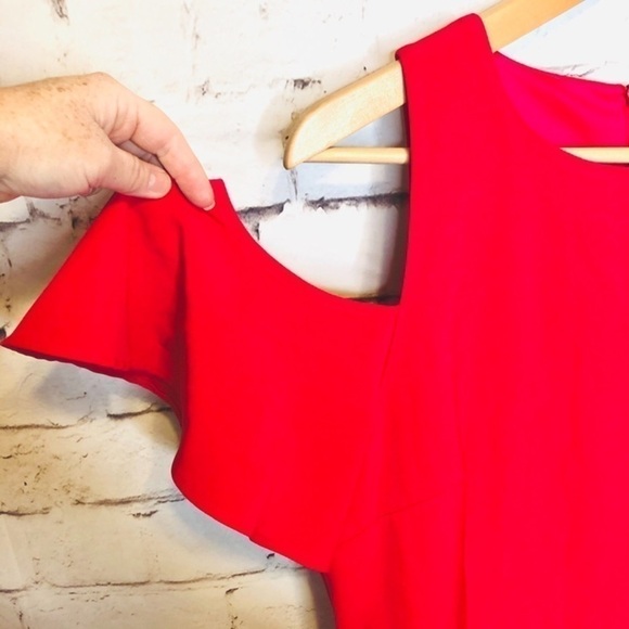 London Times Cold Shoulder Hot Pink Dress - Picture 2 of 5